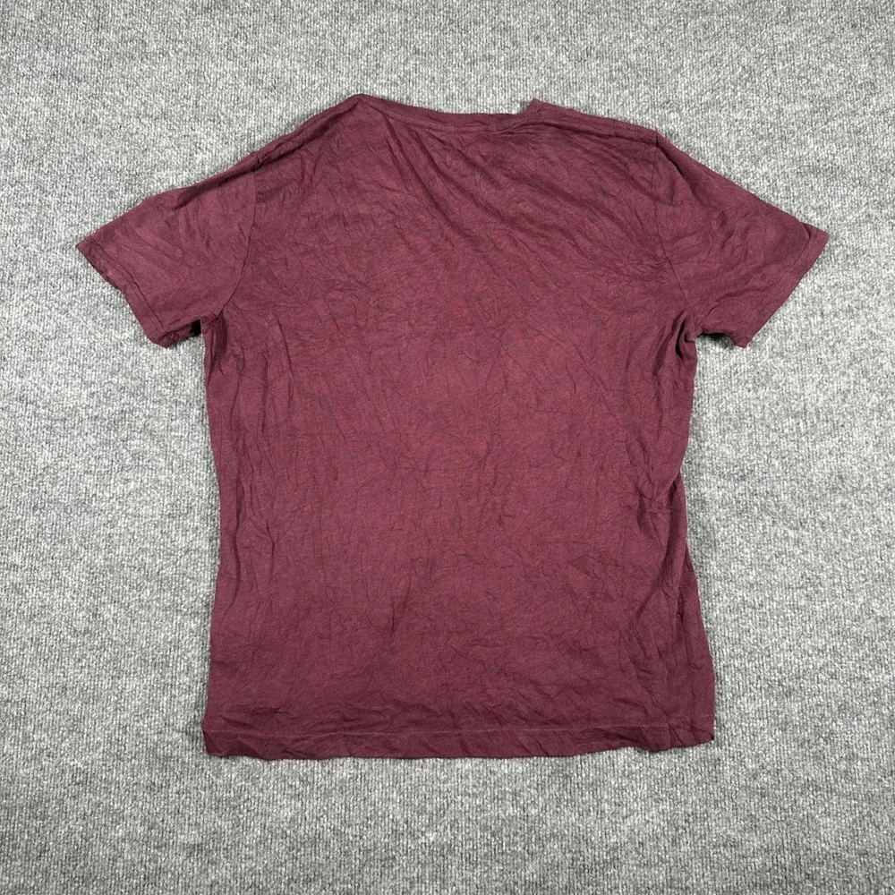 Banana Republic T Shirt Mens Size L Maroon V-Neck Premium Wash Tee Short Sleeve